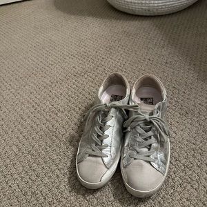 ORIGINAL Golden Goose sneakers. Size 36.